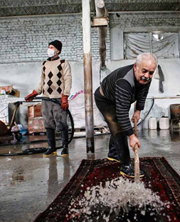 شستشوی سنتی قالی در قالیشویی شهرک نفت