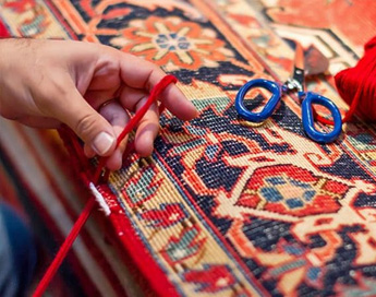 خدمات تخصصی و حرفه ای رفوی فرش در قالیشویی شهرک نفت